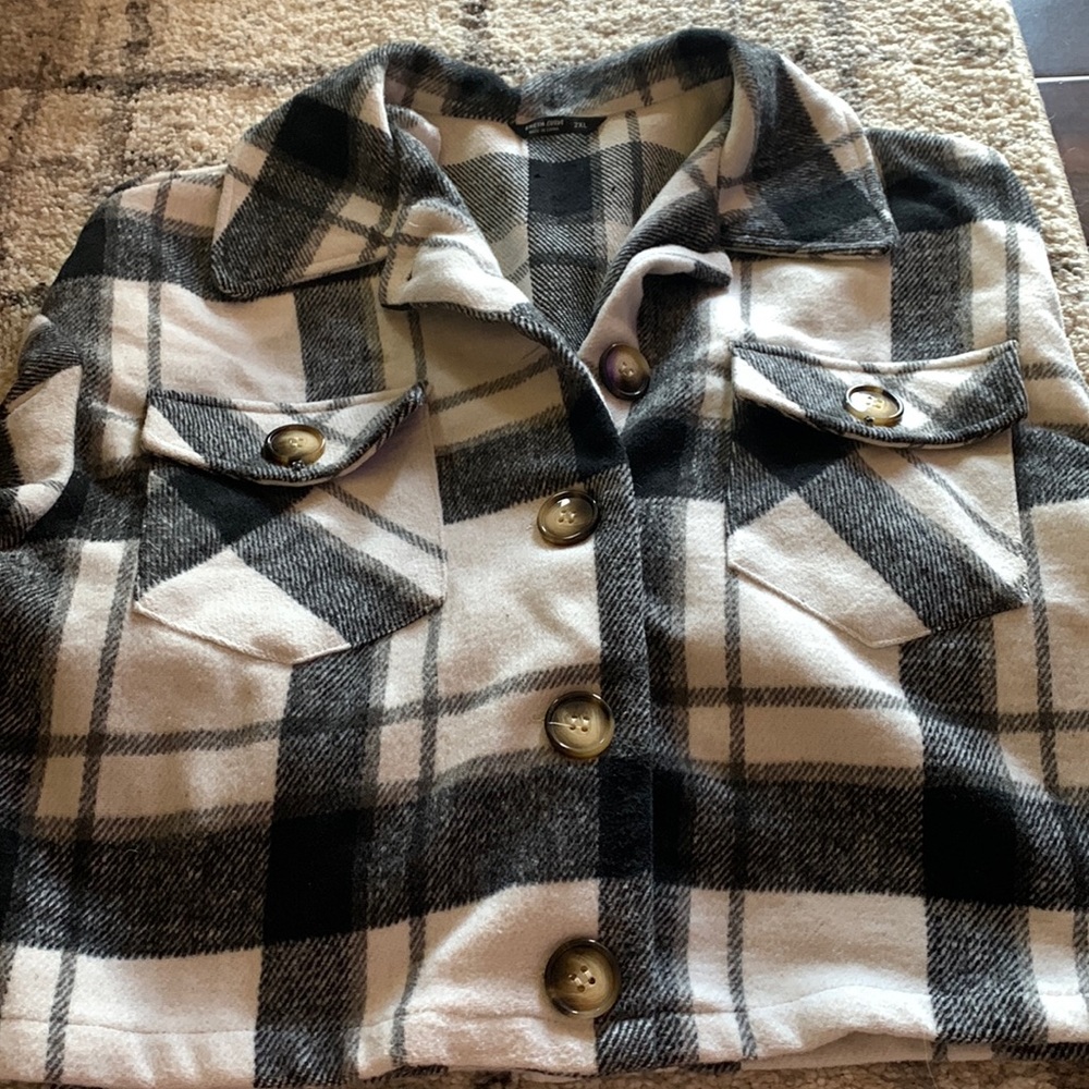 Cropped shacket